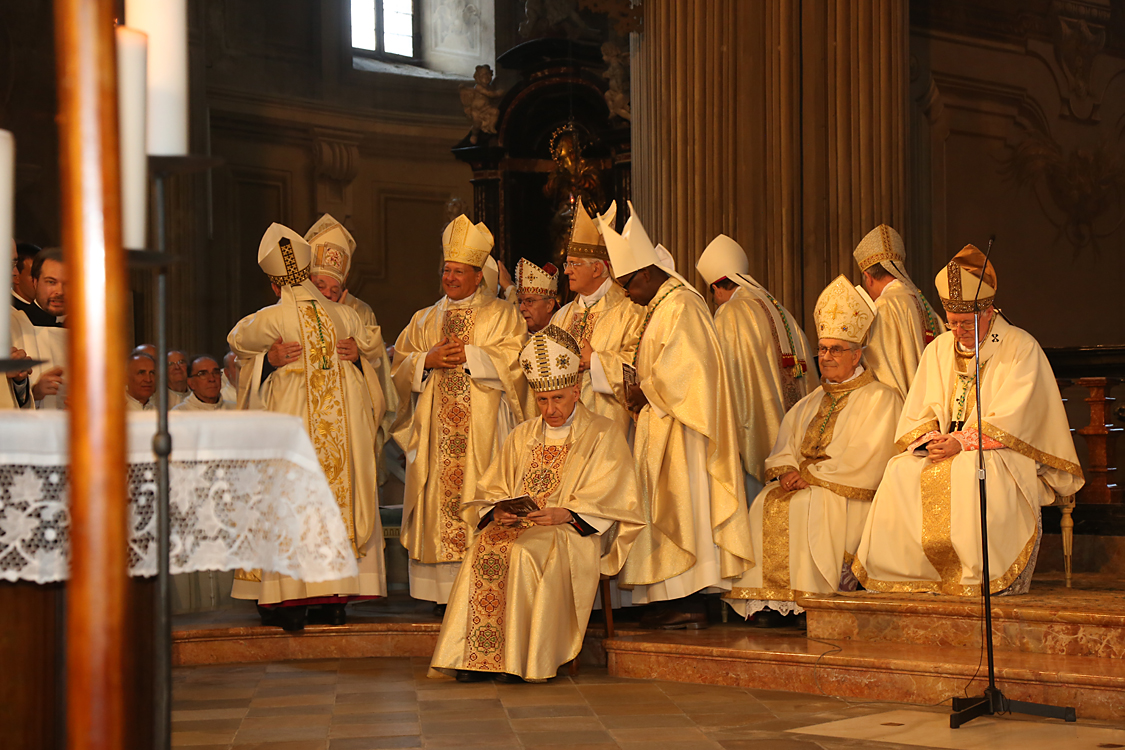 Monsignor Marco Prastaro Vescovo di Asti_297.jpg